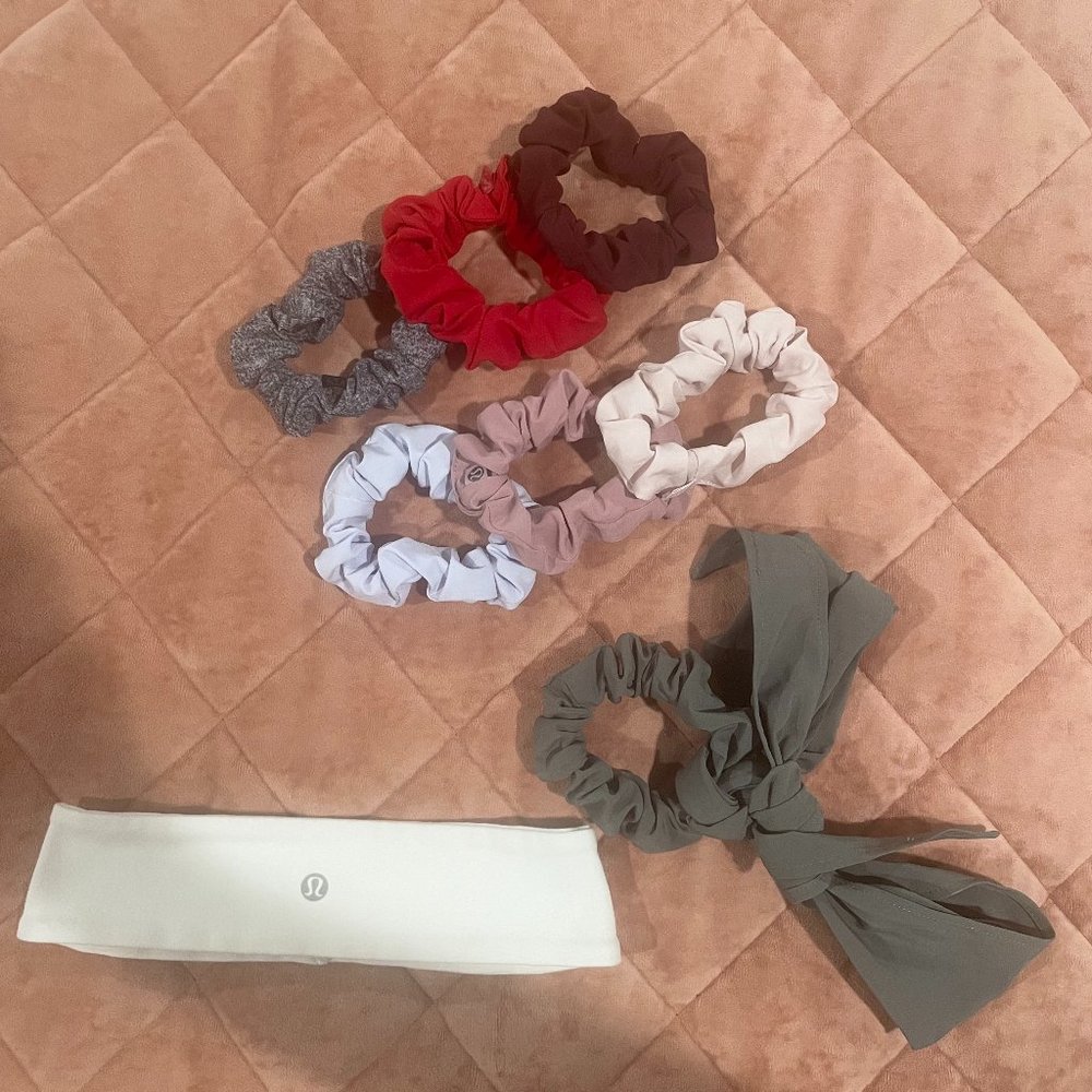 Lululemon NWOT Uplifting Scrunchies & On The Fly Headband Bundle
